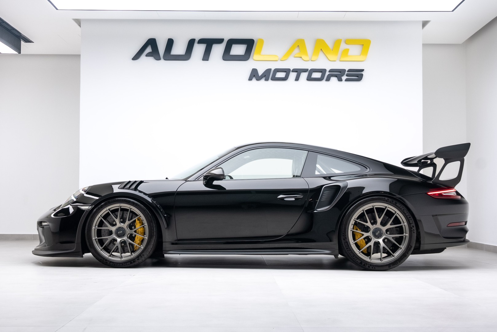 2019 PORSCHE 911 GT3 RS | WEISSACH PACKAGE | MAIN DEALER WARRANTY